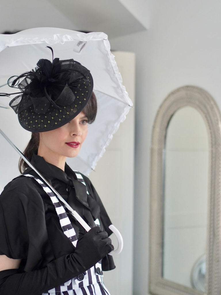 2PCS SCHWARZE EINFACHE BLUSE & STRÄGERROCK