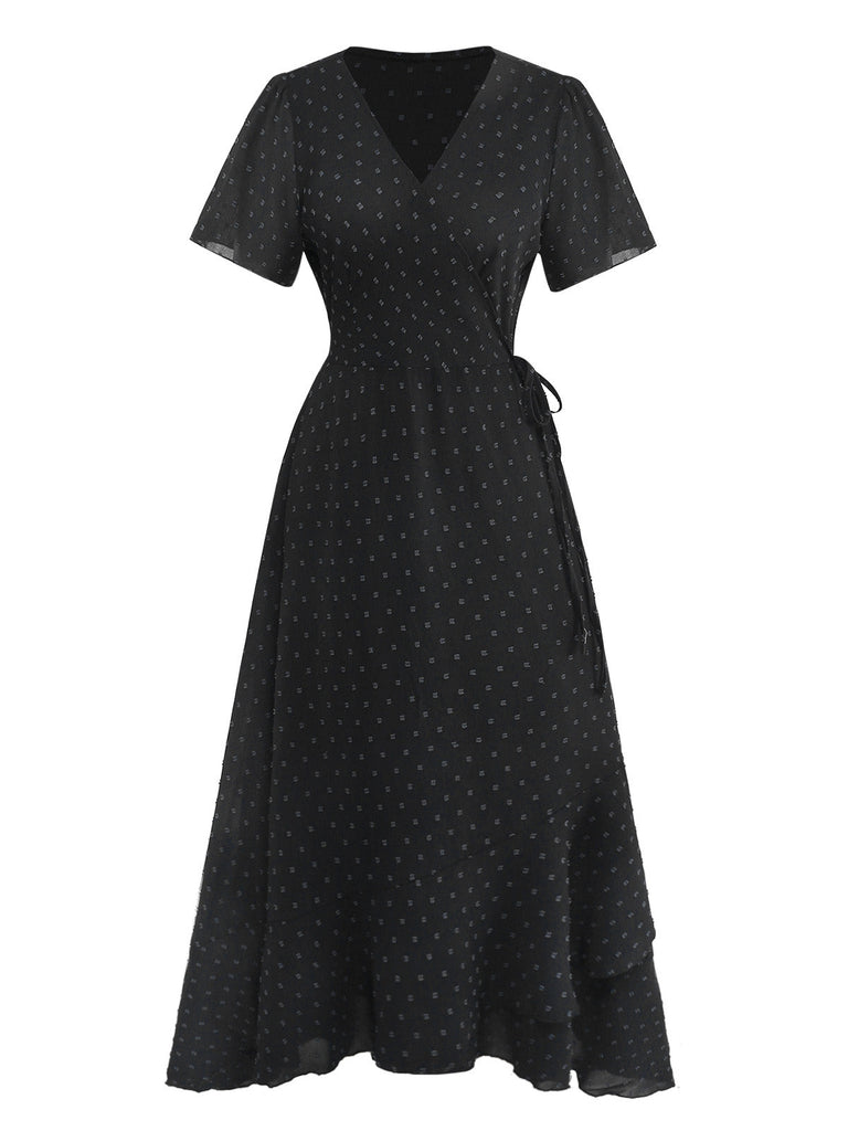 40er Wickelkleid mit V-Ausschnitt und Rüschen