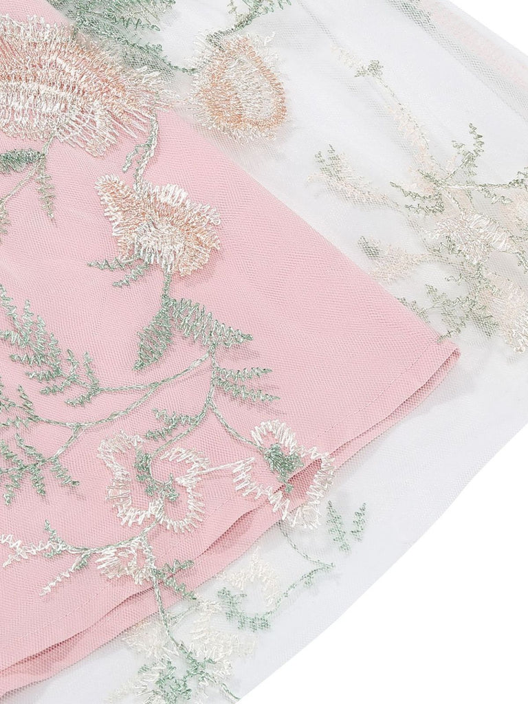 50er Kleid mit Blumen und Stickerei