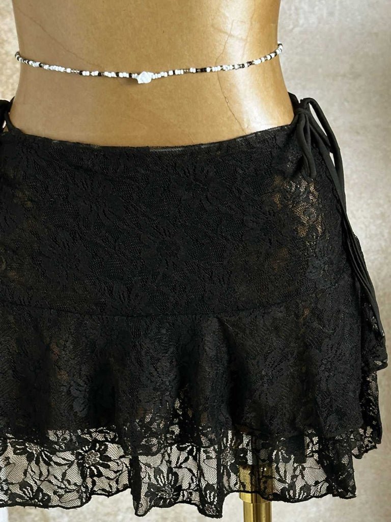 1960er Rüschen Halter Bikini Set & Blumen Spitze Cover-Up