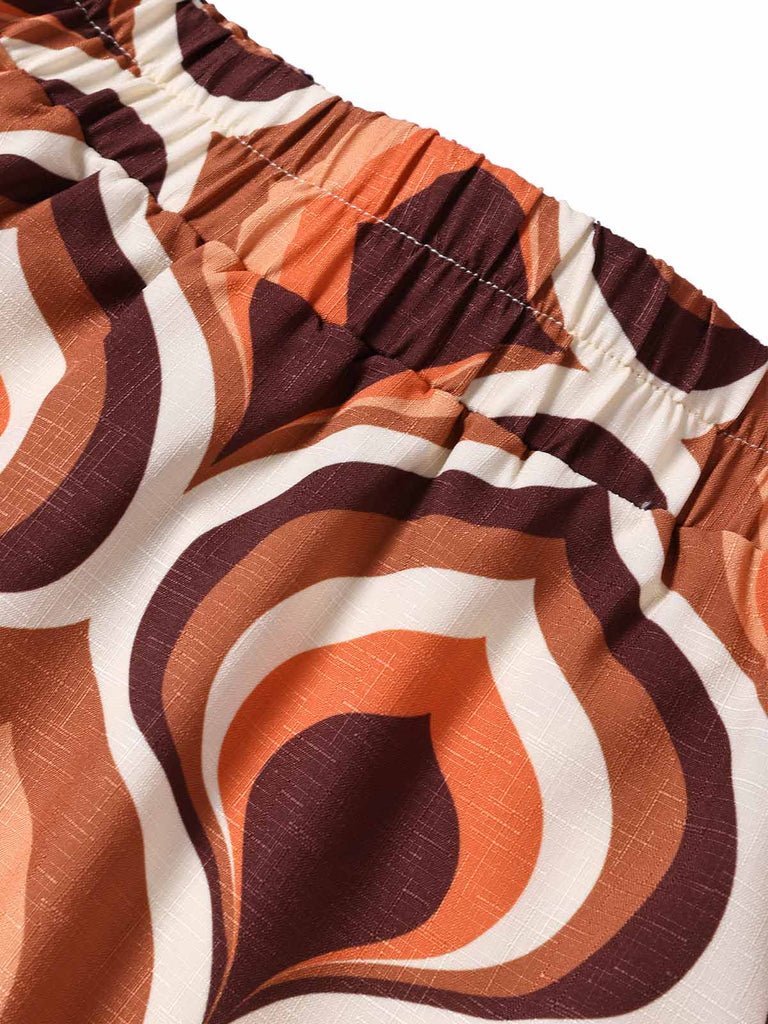 70er Maxikleid mit Tiefer V-Ausschnitt und Neckholder