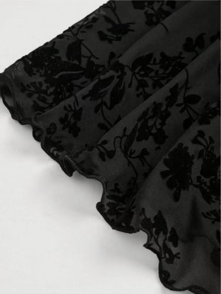 Weinrot 1950er Spitze Blumen Bischofsärmel Kleid