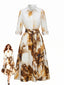 Khakifarbenes 40er Set aus Bluse und Rock mit Vintage-Print