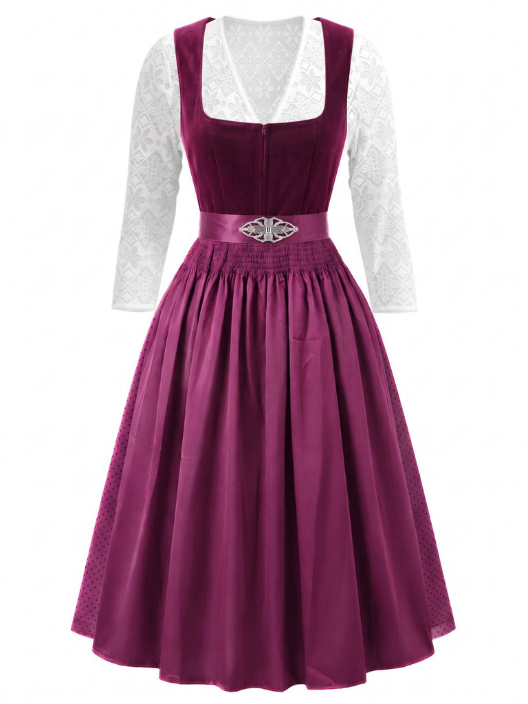 Pflaumenfarbenes 50er Kleid mit Schürze und Spitze