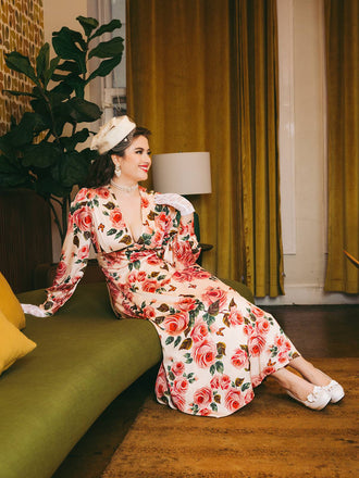 1950S V-AUSSCHNITT LANGÄRMELIGES KLEID