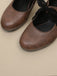 Retro Stage Vintage-Mary-Jane-Pumps mit zarter Spitzenschleife für elegante Anlässe.