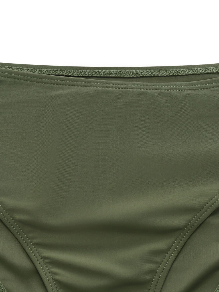 Details: 3-teiliges Bikini-Set im Stil der 1950er Jahre mit massiven Metallknöpfen, Retro-Design, perfekt für Vintage-Mode-Liebhaber