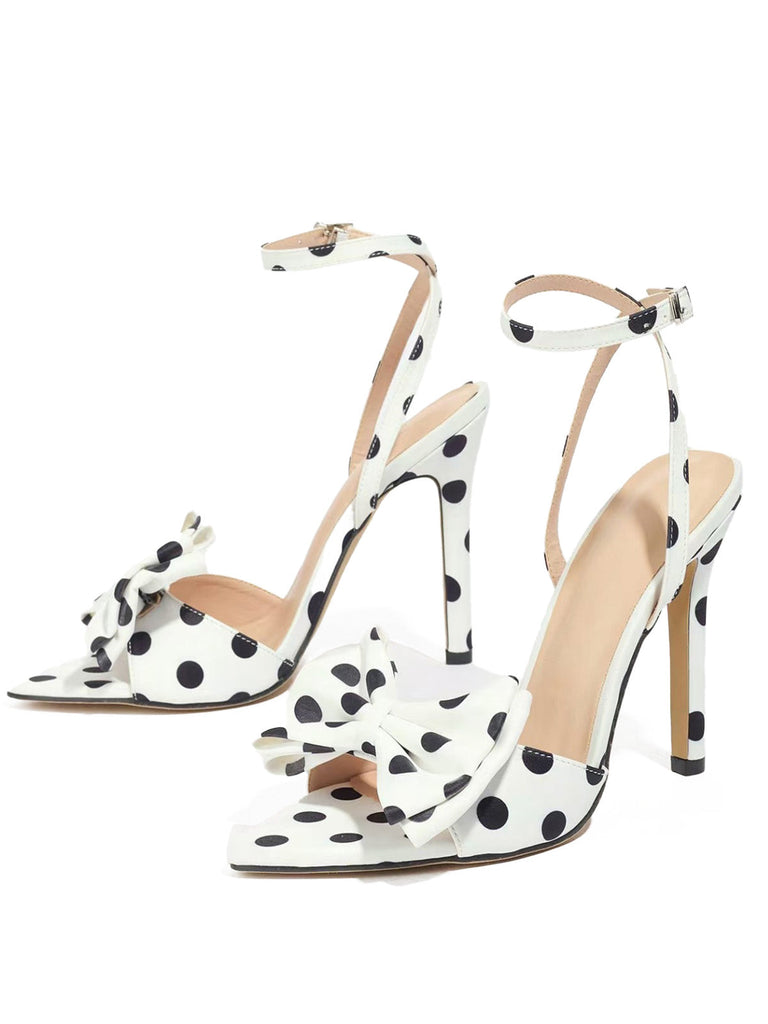 Retro Schuhe mit Polka-Dots und Schleife