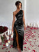 1960er Eine Schulter Gerüscht Schlitz Satin Kleid