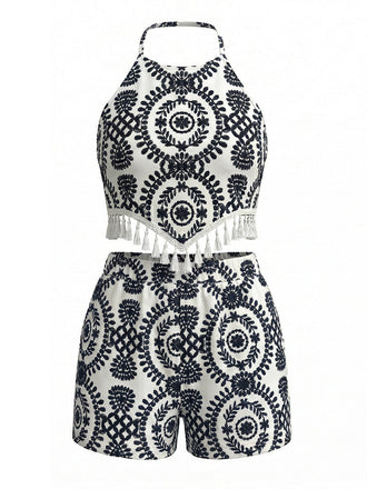 70er Top & Shorts mit Neckholder und Blumen