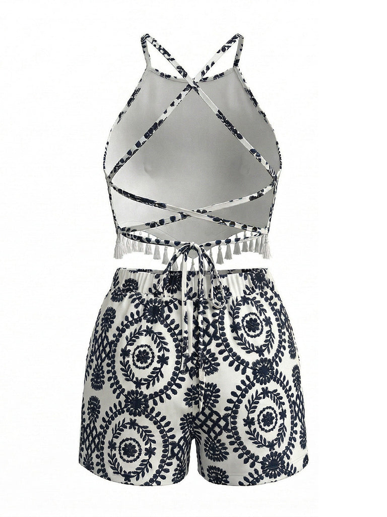 70er Top & Shorts mit Neckholder und Blumen