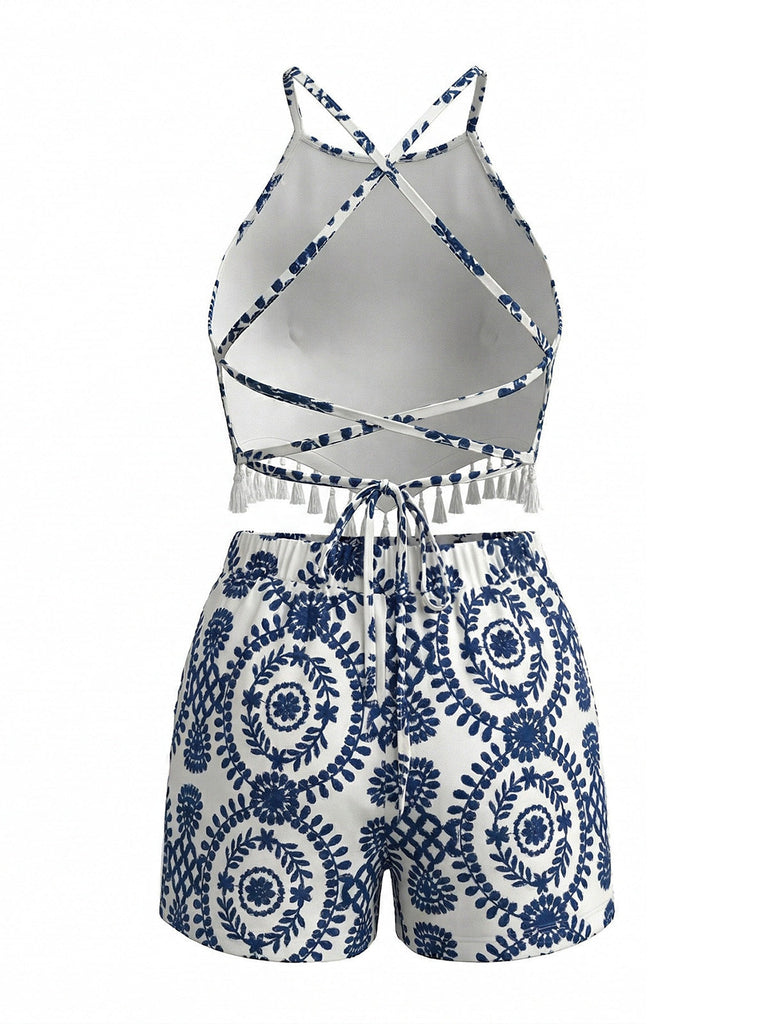 70er Top & Shorts mit Neckholder und Blumen
