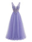 50er Maxikleid mit V-Ausschnitt, Tüll und bestickt in Lila