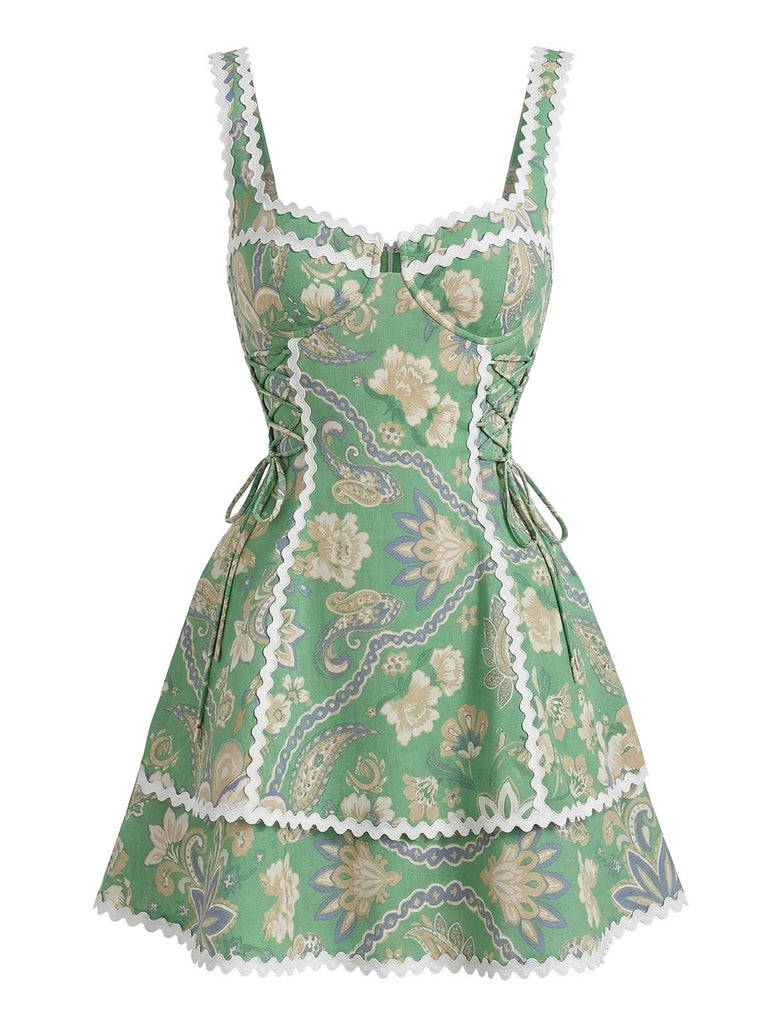 Grünes 70er Boho Minikleid mit Spaghettiträger und Blumen