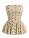 Beiges 50er trägerloses Top mit Polka-Dots und ausgestelltem Saum