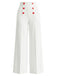 Weiße 50er Hose mit roter Doppelknopfleiste