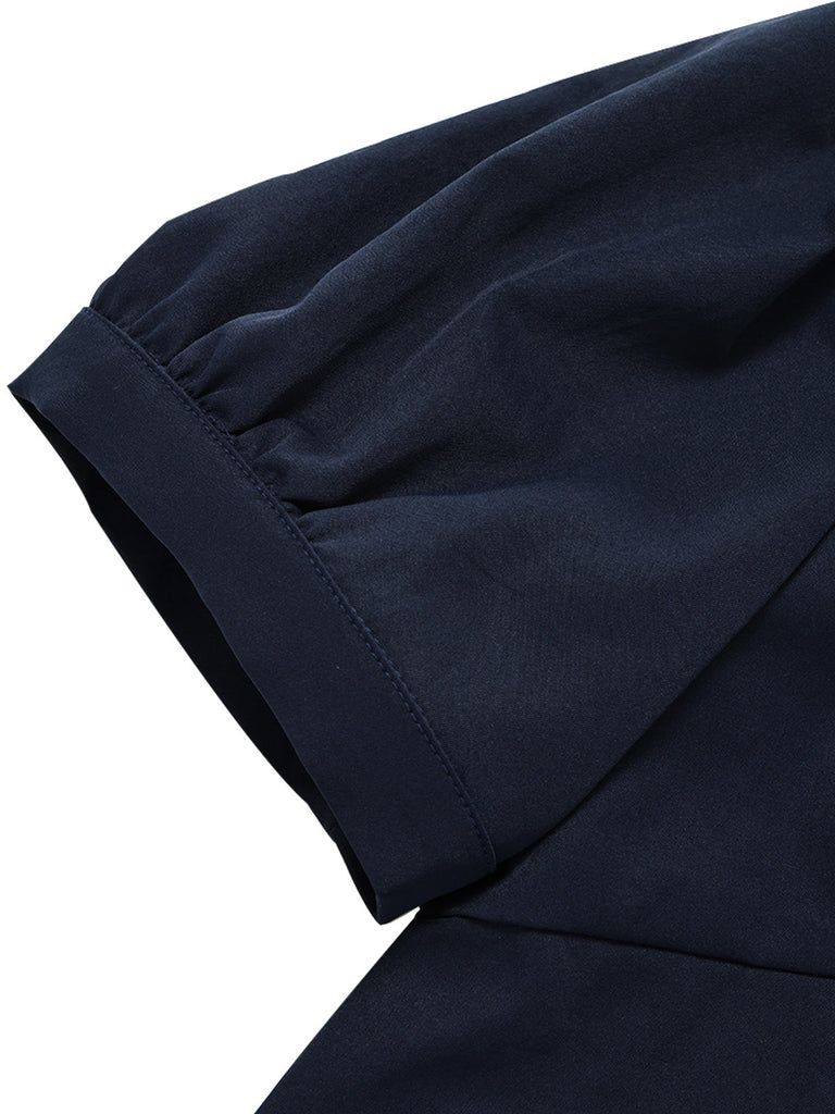 Blaues 50er Set mit Bluse und Streifenrock