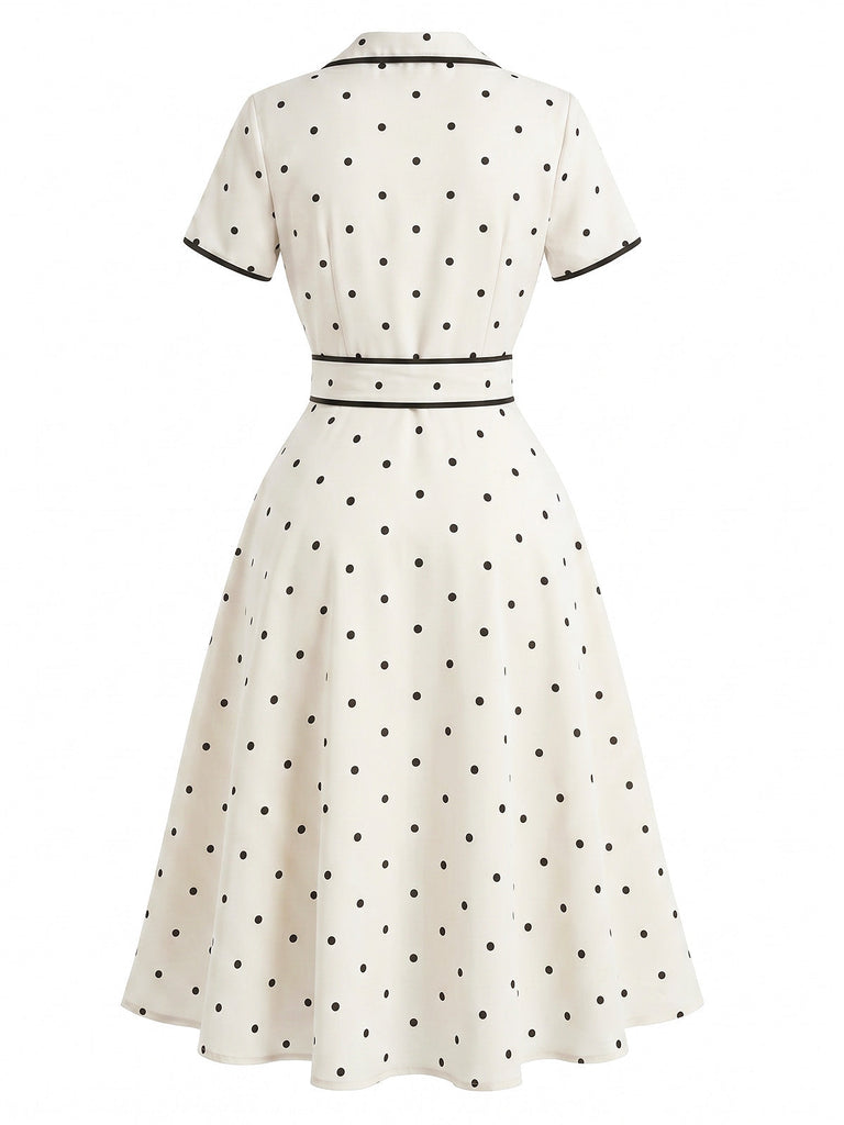 40er Kleid mit Polka-Dots und Eingekerbt