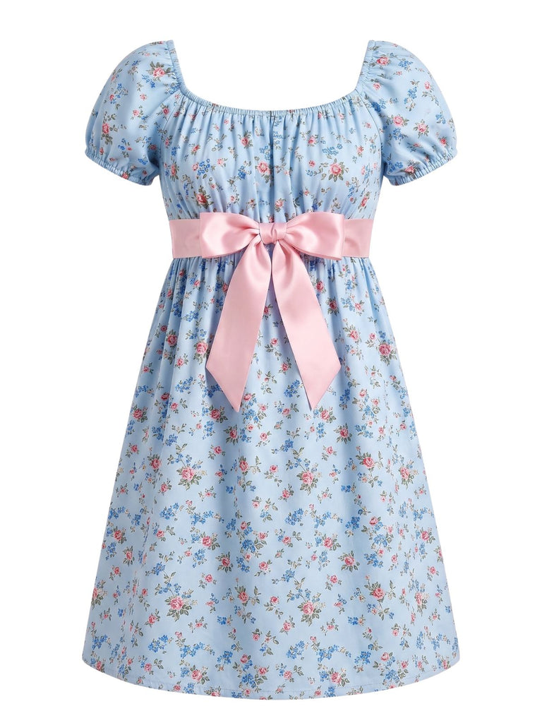 Hellblaues 60er Satinkleid mit Blumen und Schleife