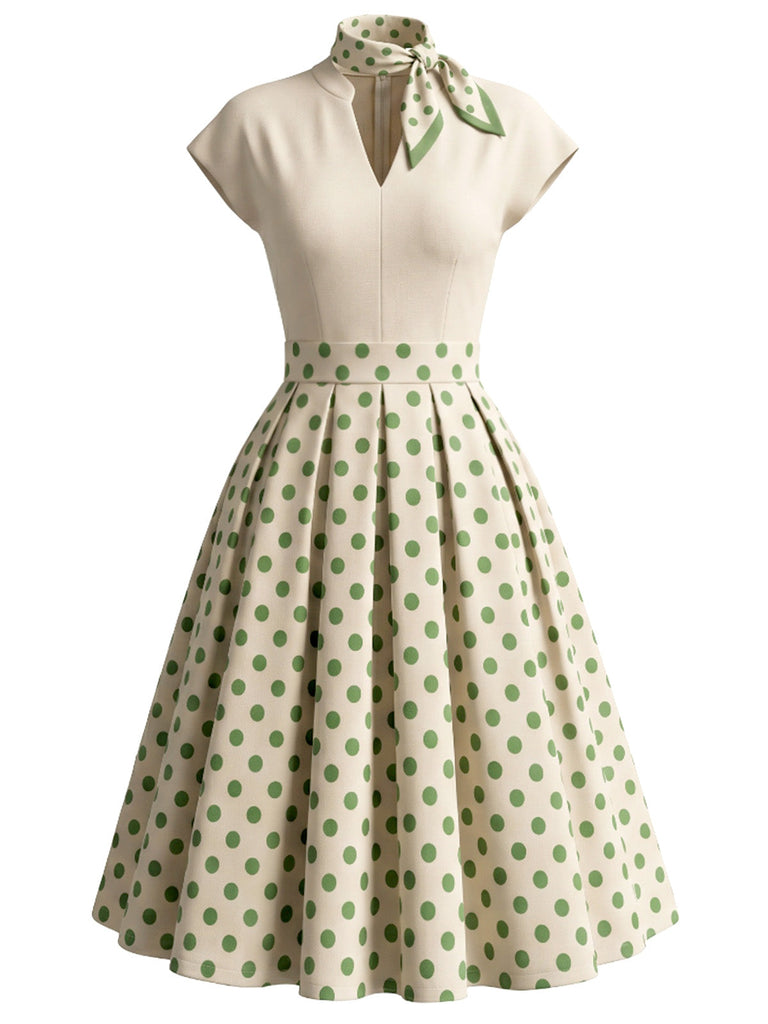 50er Swingkleid mit Polka-Dots und Schal