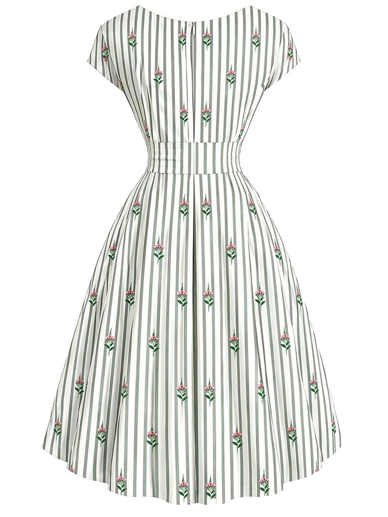 40er Kleid mit Kappärmel und Blumen