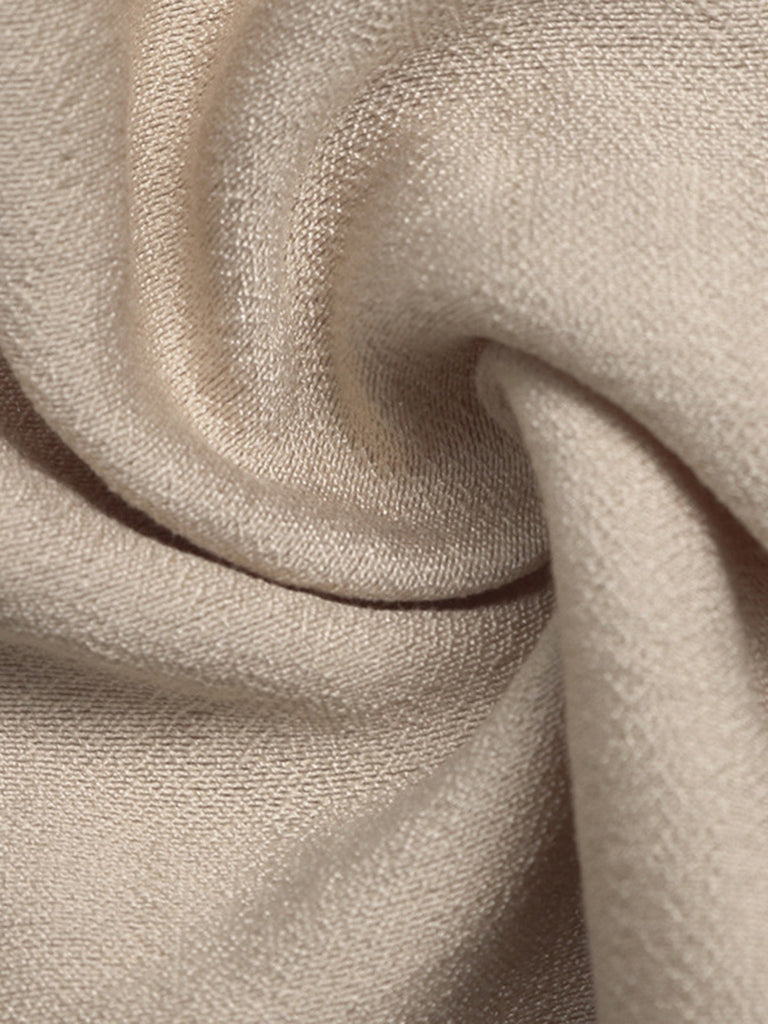 Khaki 70er Maxikleid mit Bindefront und Kontrastpaspel