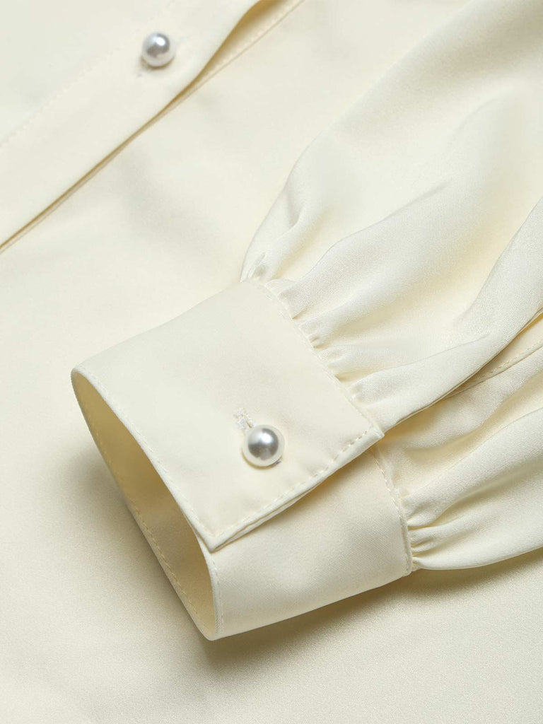 Cremefarbene 40er Bluse mit Schleife und Langarm