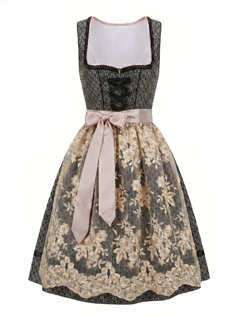 Schwarzes 50er Oktoberfest-Dirndl-Set mit Karree-Ausschnitt und Spitzenschürze