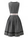 Schwarzes 50er Oktoberfest-Dirndl-Set mit Spitzentop und Blumenschürze