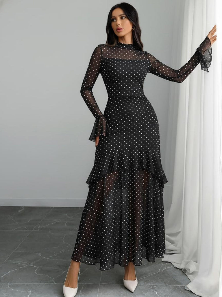 30er Meerjungfrauenkleid mit gestuftem Saum und transparenten Glockenärmeln