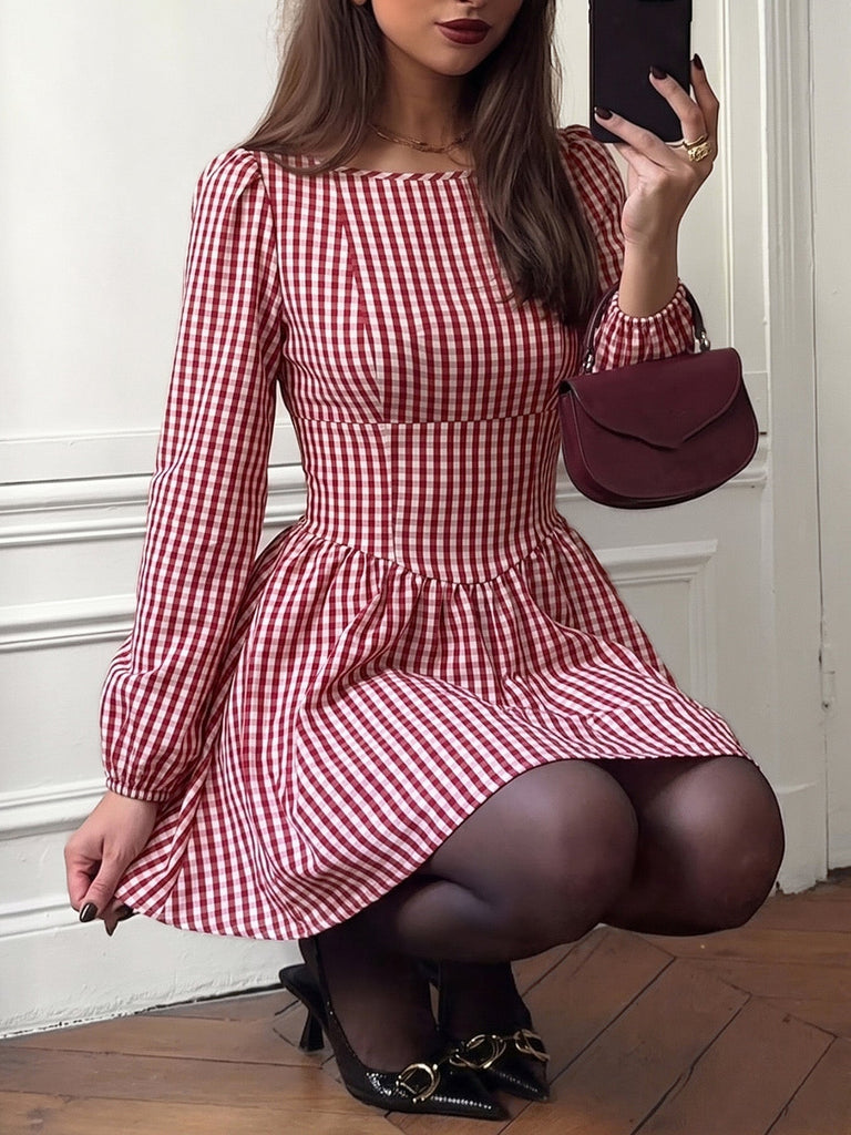 Rotes 60er Vichykarokleid mit Empire-Taille, offenem Rücken und Schleife