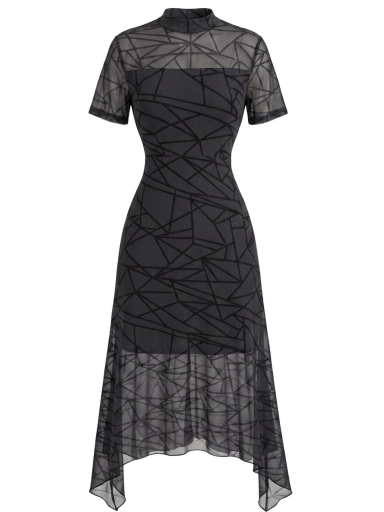 Schwarzes 40er Gothic Kleid mit Spinnennetz und Mesh-Patchwork