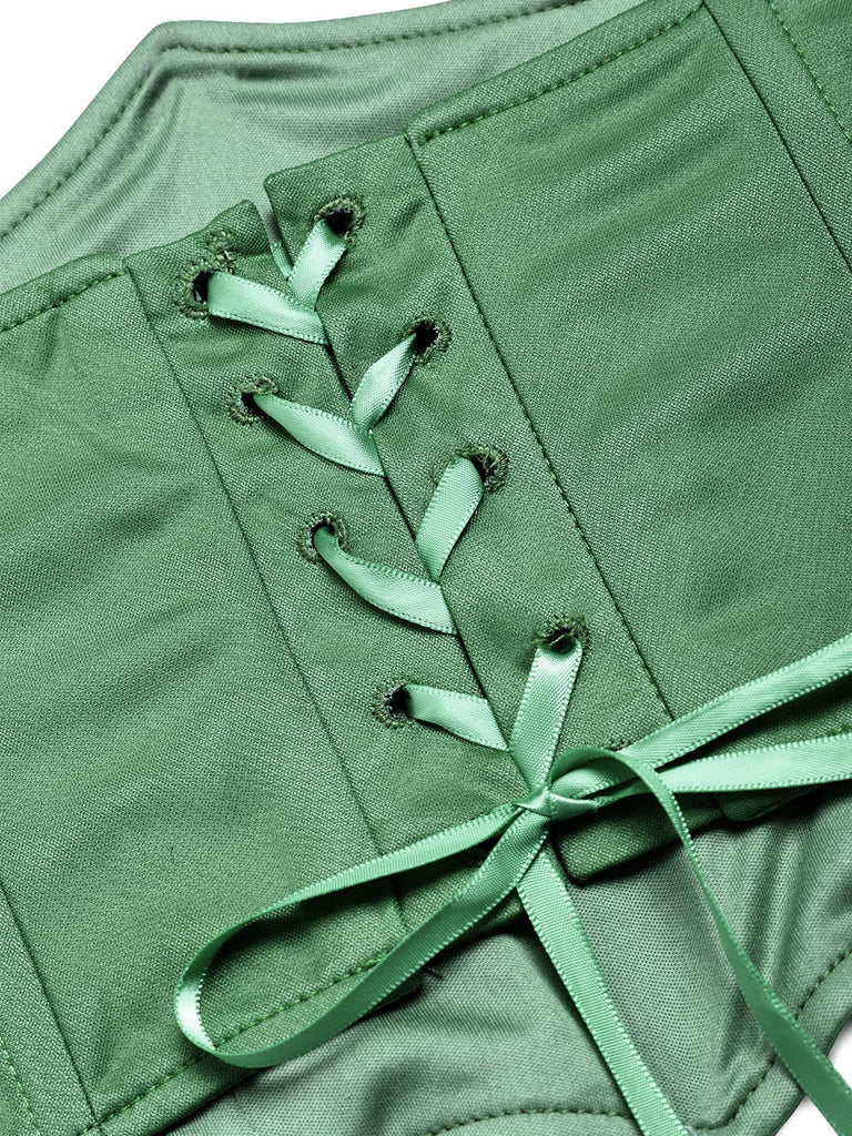 Seegrünes 70er Lagenkleid mit Spitze und asymmetrischem Saum