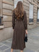 Dunkelbraunes 70er Streifen-Hemdblusenkleid mit Knöpfen und Gürtel