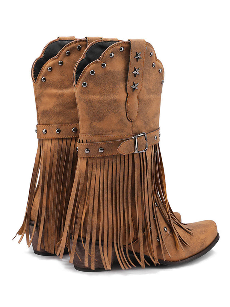 Boots mit Spitz und Quaste