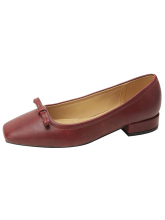 Burgunderrote Vintage Ballerinas mit Schleife und Zehen