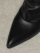 Vintage Boots mit Spitz und Hoch