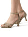 Beige Pumps mit Knöchelriemen und Trägern