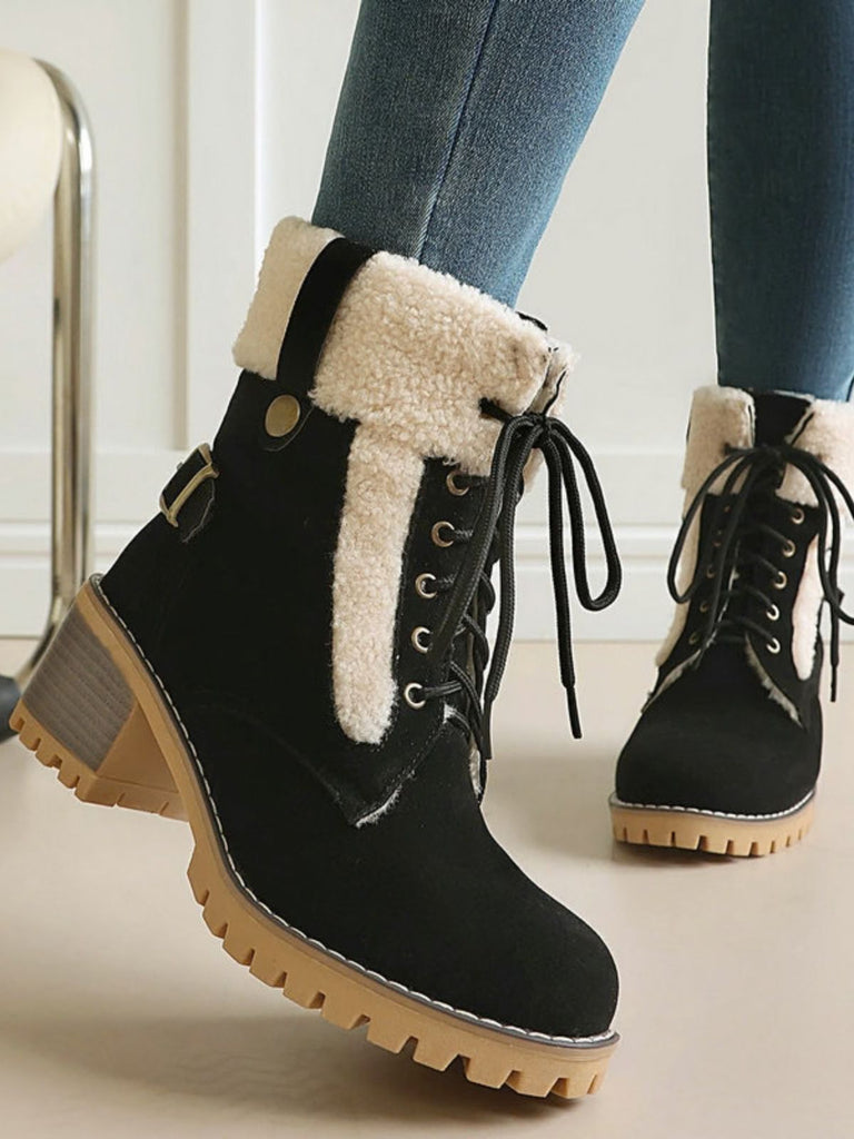 Nubuk-Schnürstiefeletten mit Plüschbesatz und Blockabsatz