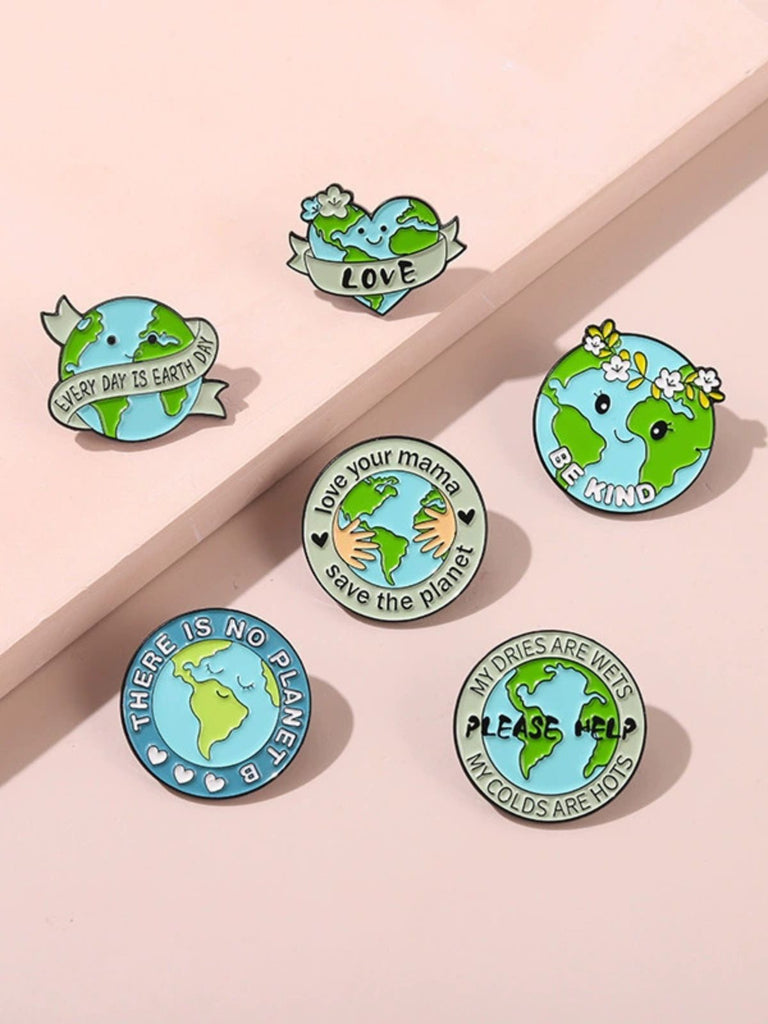 Karikatur Tag der Erde Briefe Runde Brosche