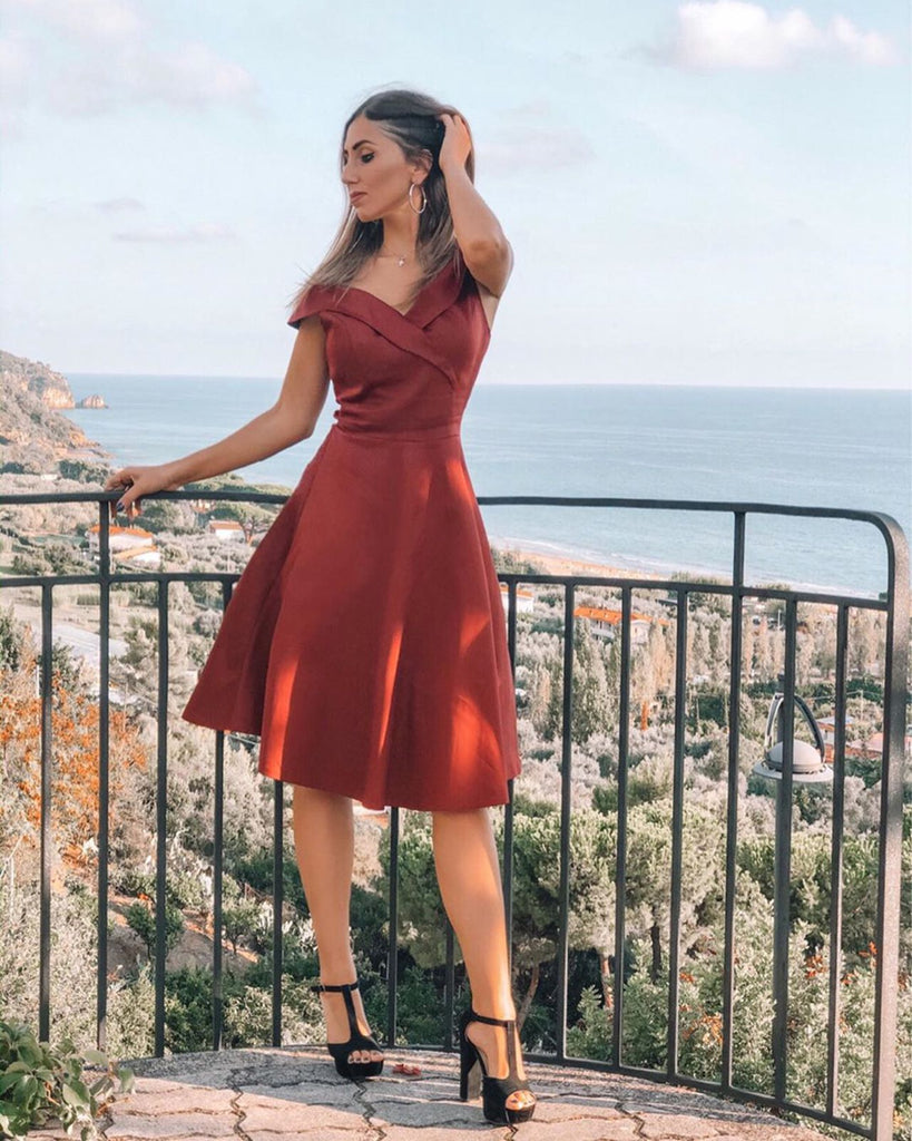 Schwarz 1950er Schulterfrei V-Ausschnitt Solide Swing Kleid