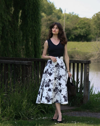 WEISS 1950ER BLUMENDRUCKEN GROssE GRoessE KLEID