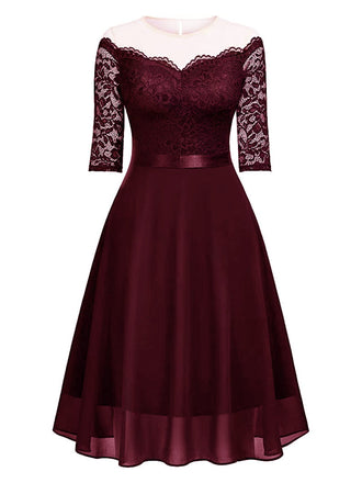 1950er Solides Schulterfreies Patchwork-Kleid Aus Spitze