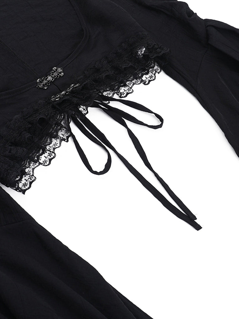 Schwarzes 70er Gothic Cape mit Spitze und Glockenärmeln