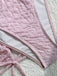 3-teiliges Rosa 1950er Halter-Plissiertes Twist Bikini-Set & Überwurf