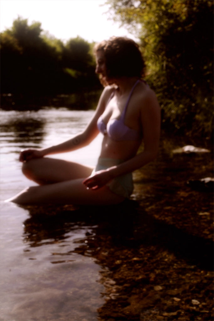 Lavendel 1970er Meerjungfrau Halter Bikini Set
