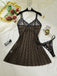 Braunes 50er Nachtkleid-Set mit Leopardenmuster und Spitzenbesatz