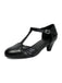 Elegante Vintage-Schuhe mit T-Riemen, mittelhohem Absatz, geschlossener Zehenpartie und dekorativen seitlichen Ausschnitten – perfekt für Retro-Outfits und den Alltag.