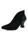 Pumps mit Spitze und Kittenabsatz