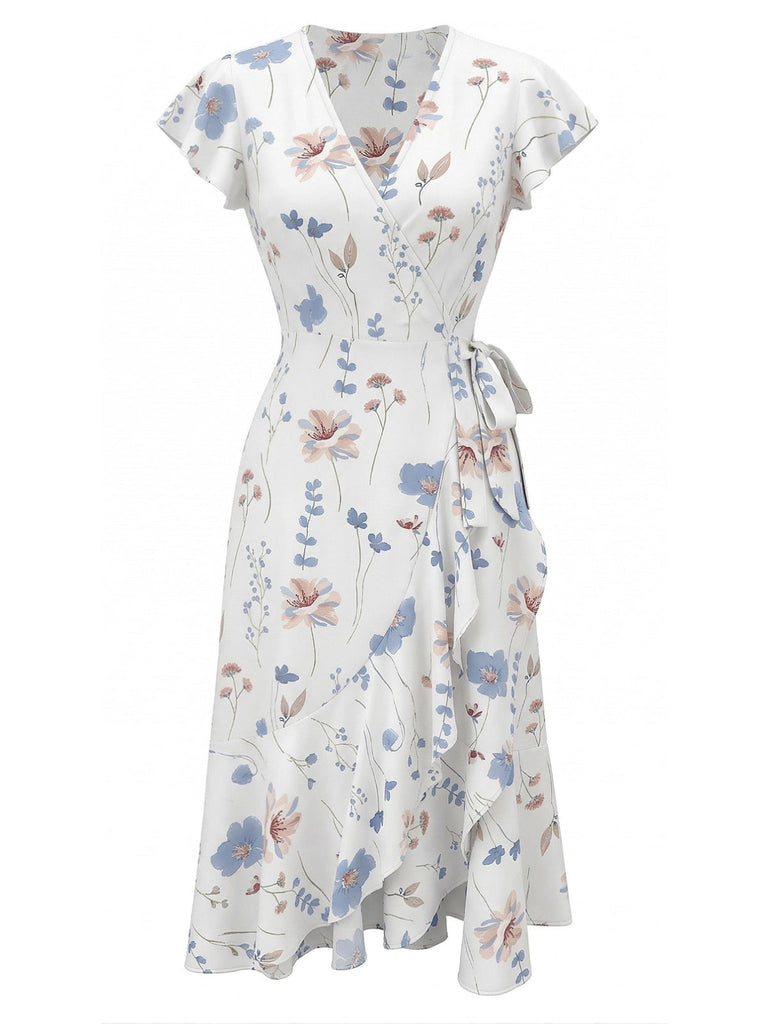 Weißes 40er Wickelkleid mit Flatterärmel und Blumen-Print